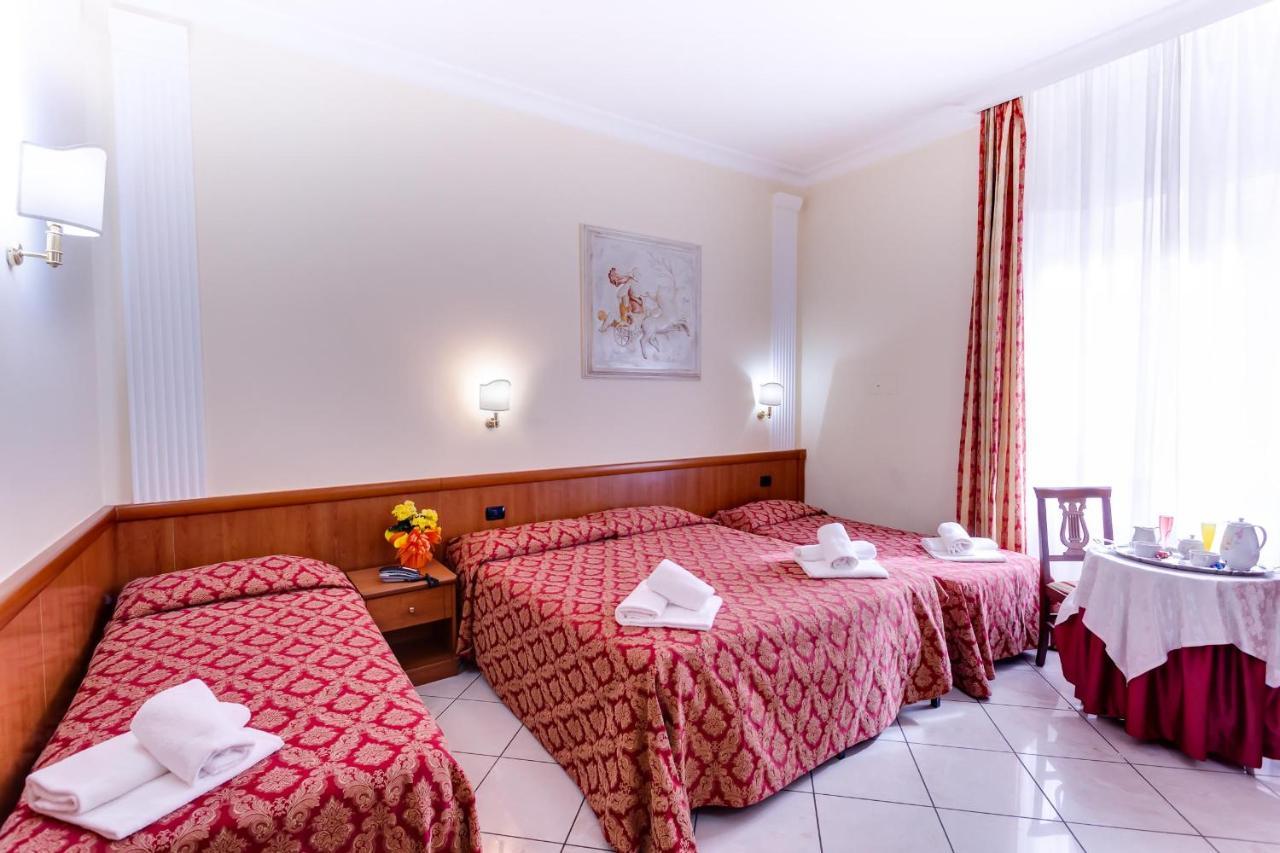 Hotel Suite Caesar Roma Exterior foto
